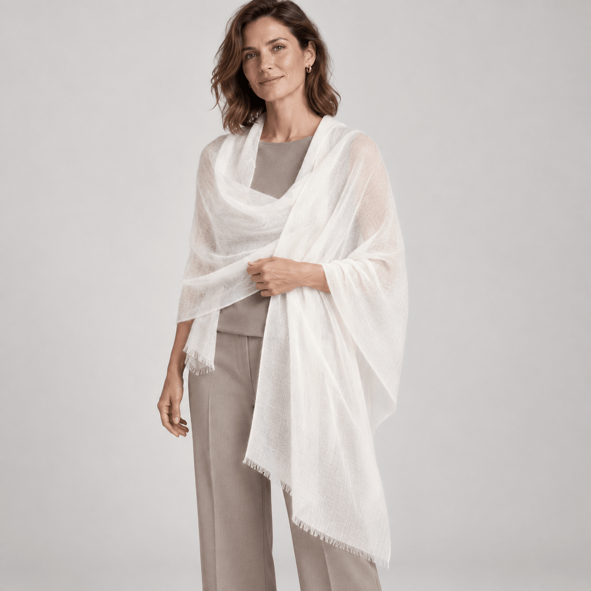 Cloud White 100% Ultra-Fine Cashmere Scarf Shawl – Lightweight Oversized Wrap for Year-Round Wear | Avelorie